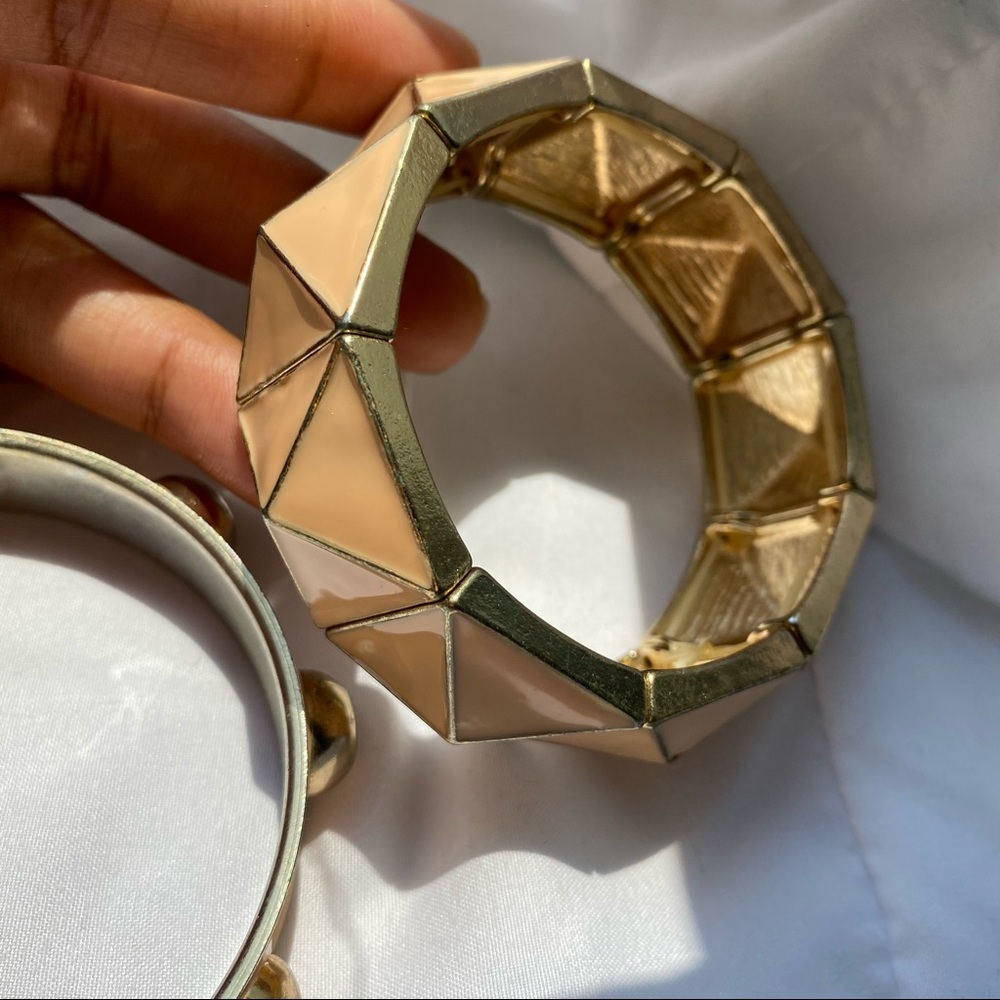 Peach & Gold 2pc Bangle Bracelet Set - Picture 5 of 6